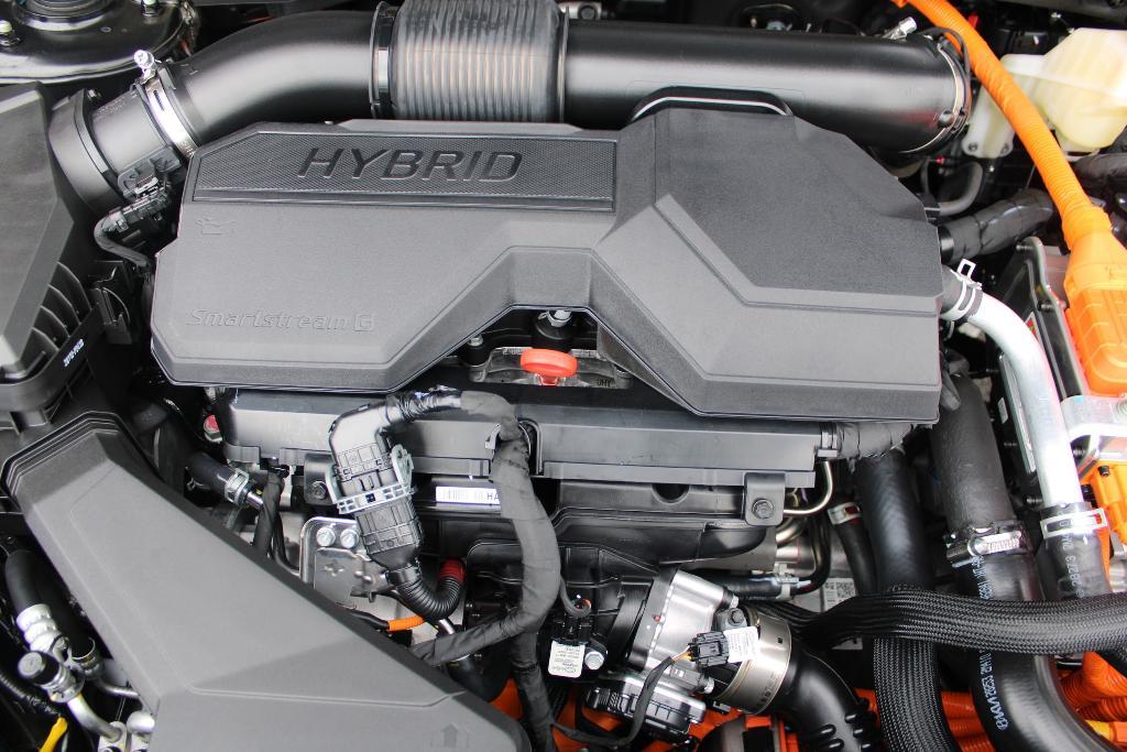 new 2026 Hyundai TUCSON Hybrid car, priced at $31,508