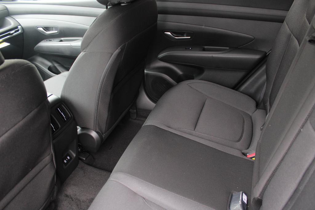 new 2026 Hyundai TUCSON Hybrid car, priced at $34,623