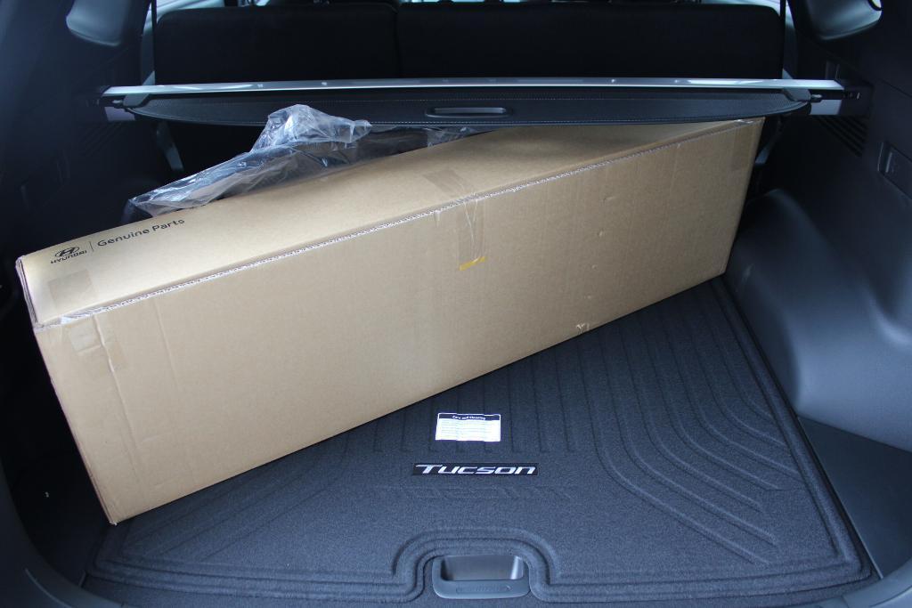 new 2026 Hyundai TUCSON Hybrid car, priced at $34,623