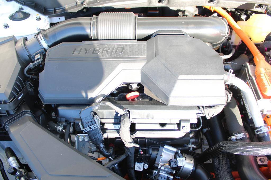 new 2026 Hyundai TUCSON Hybrid car, priced at $35,439