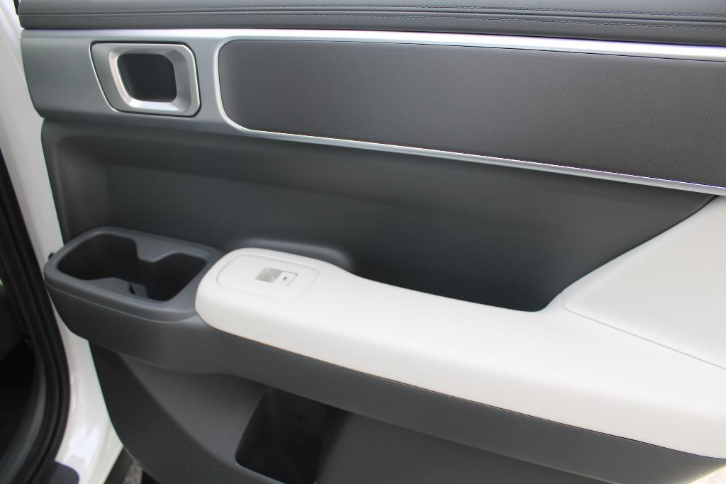 new 2026 Hyundai SANTA FE HEV car