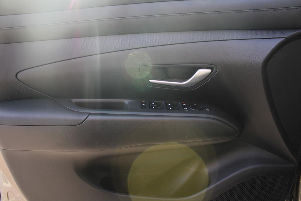 new 2026 Hyundai TUCSON Hybrid car, priced at $32,741