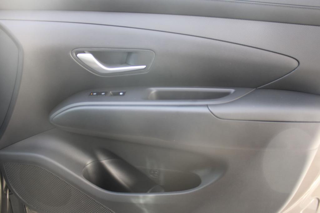 new 2026 Hyundai TUCSON Hybrid car, priced at $32,741