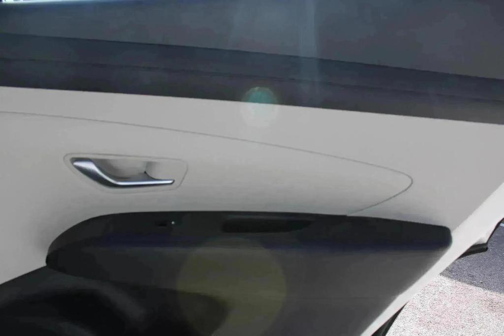 new 2026 Hyundai TUCSON Hybrid car, priced at $33,126