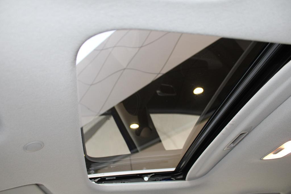 new 2026 Hyundai Venue car, priced at $22,038