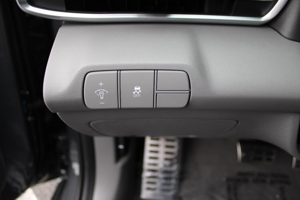 new 2026 Hyundai Elantra car, priced at $23,366