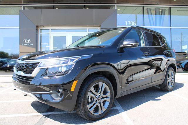 used 2023 Kia Seltos car, priced at $18,831