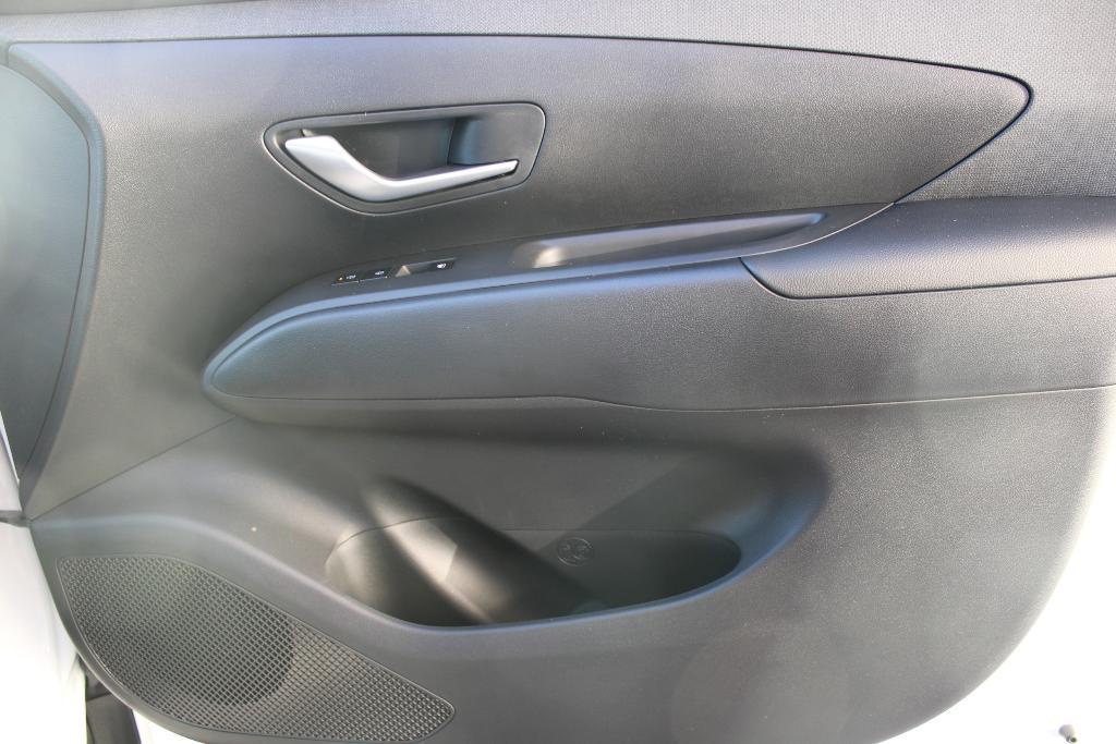 new 2026 Hyundai TUCSON Hybrid car, priced at $35,609