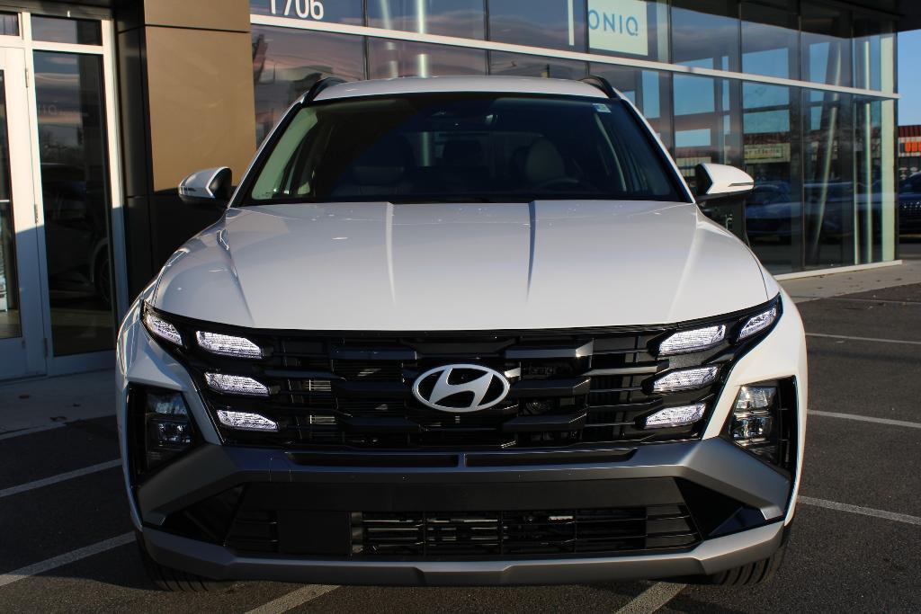 new 2026 Hyundai TUCSON Hybrid car, priced at $35,609