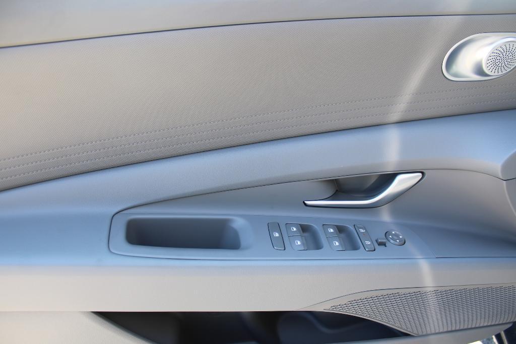 new 2026 Hyundai Elantra car, priced at $22,696