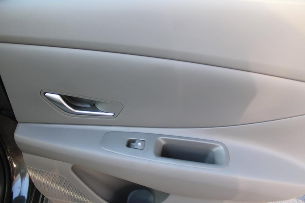 new 2026 Hyundai Elantra car, priced at $22,696