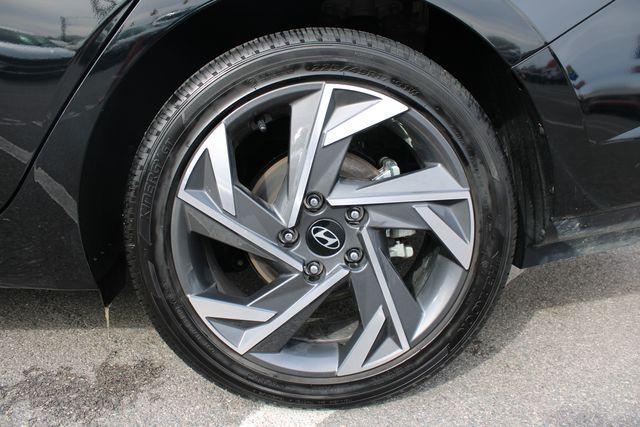 used 2025 Hyundai ELANTRA HEV car, priced at $25,439