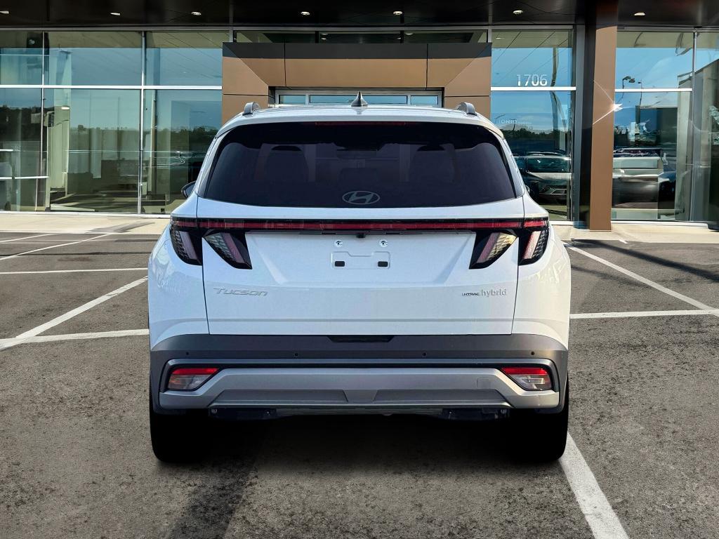 new 2026 Hyundai TUCSON Hybrid car, priced at $45,115