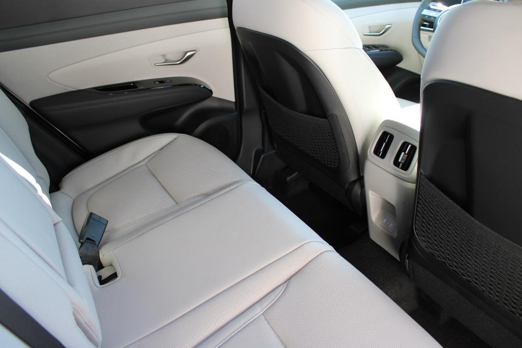 new 2026 Hyundai TUCSON Hybrid car, priced at $43,128