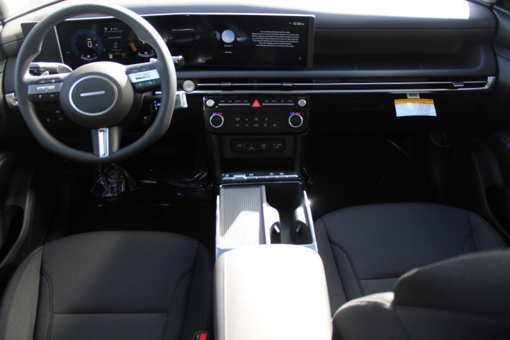 new 2026 Hyundai TUCSON Hybrid car, priced at $33,126