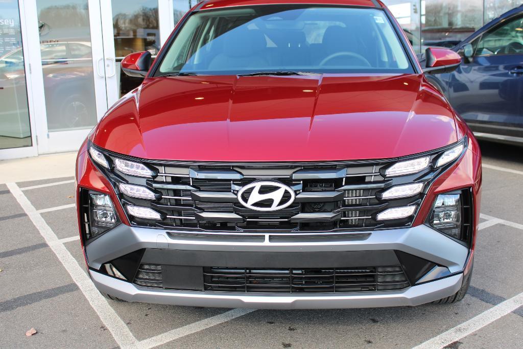 new 2026 Hyundai TUCSON Hybrid car, priced at $33,126