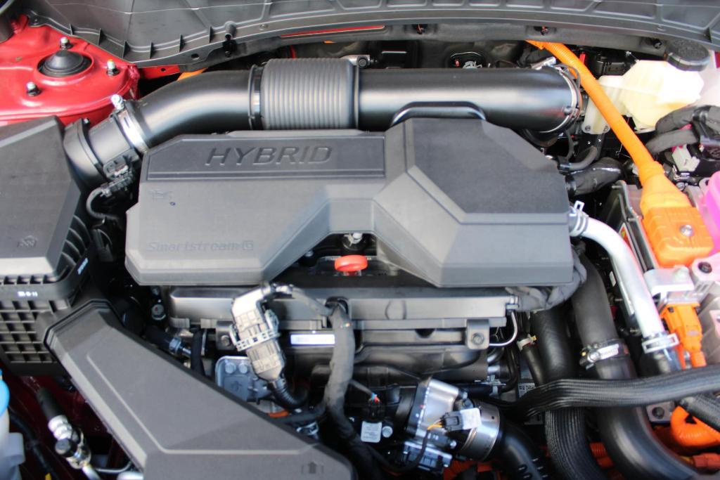 new 2026 Hyundai TUCSON Hybrid car, priced at $33,126