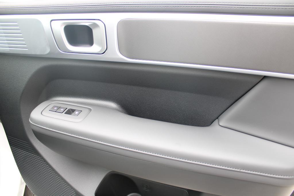 new 2026 Hyundai SANTA FE HEV car