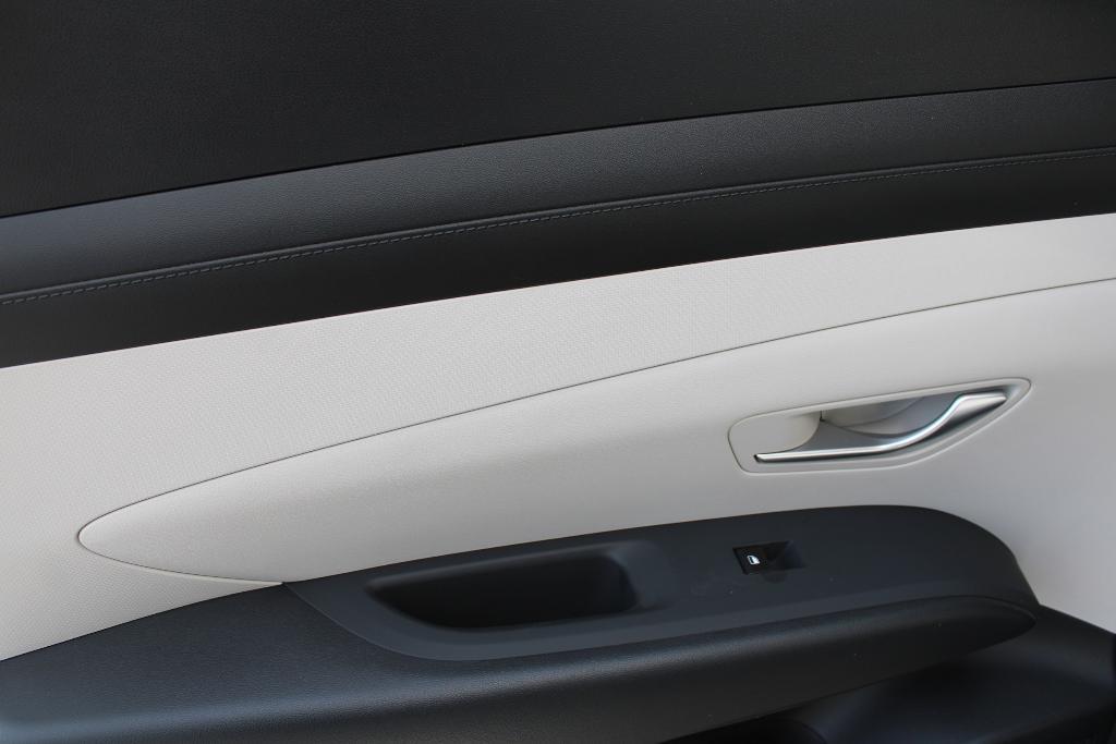 new 2026 Hyundai Tucson car, priced at $32,243