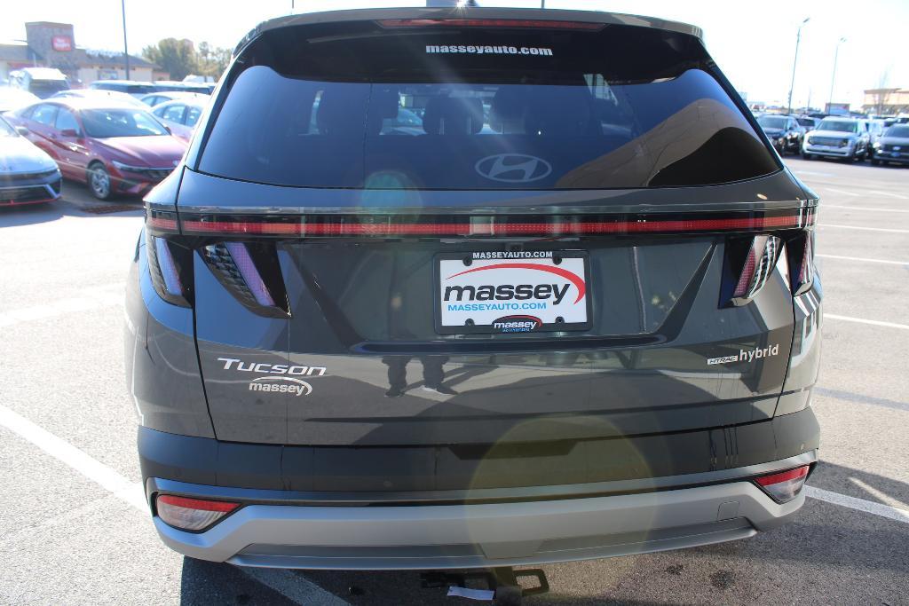 new 2026 Hyundai TUCSON Hybrid car, priced at $42,853