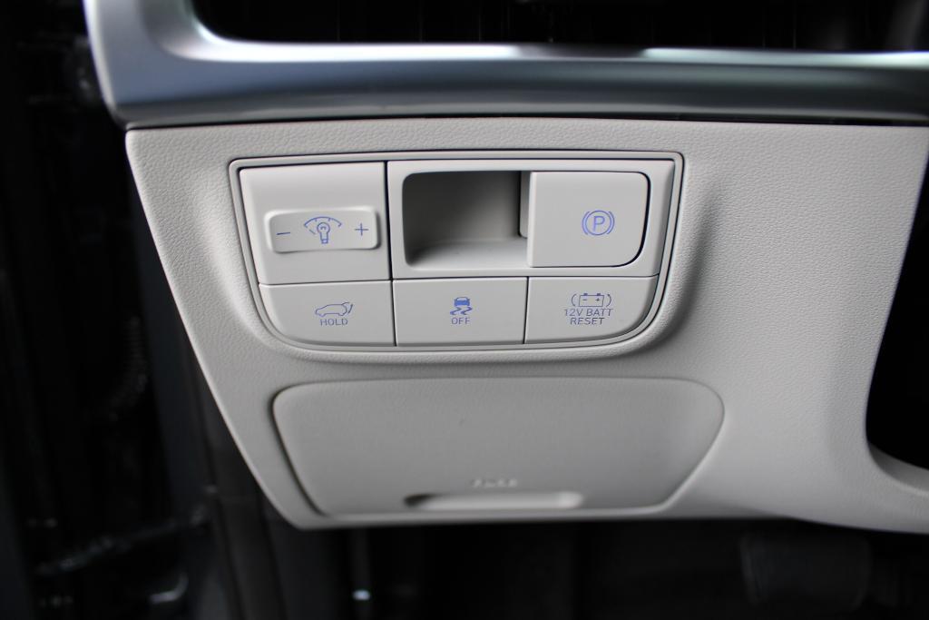 new 2026 Hyundai TUCSON Hybrid car, priced at $34,168