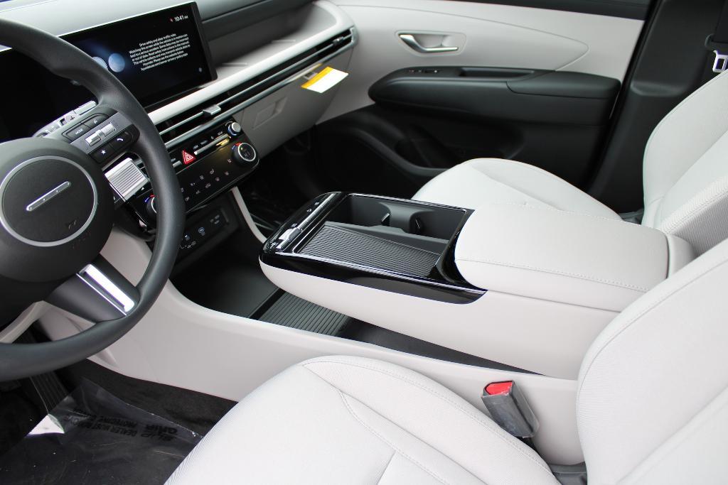 new 2026 Hyundai TUCSON Hybrid car, priced at $34,168