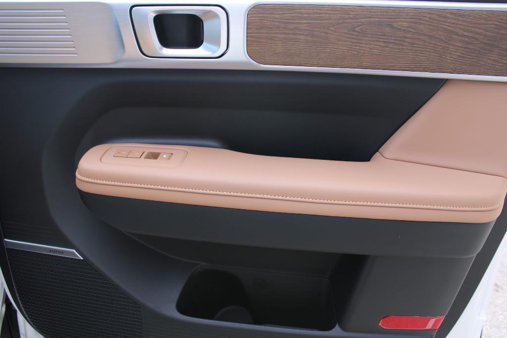 new 2026 Hyundai SANTA FE HEV car, priced at $52,590