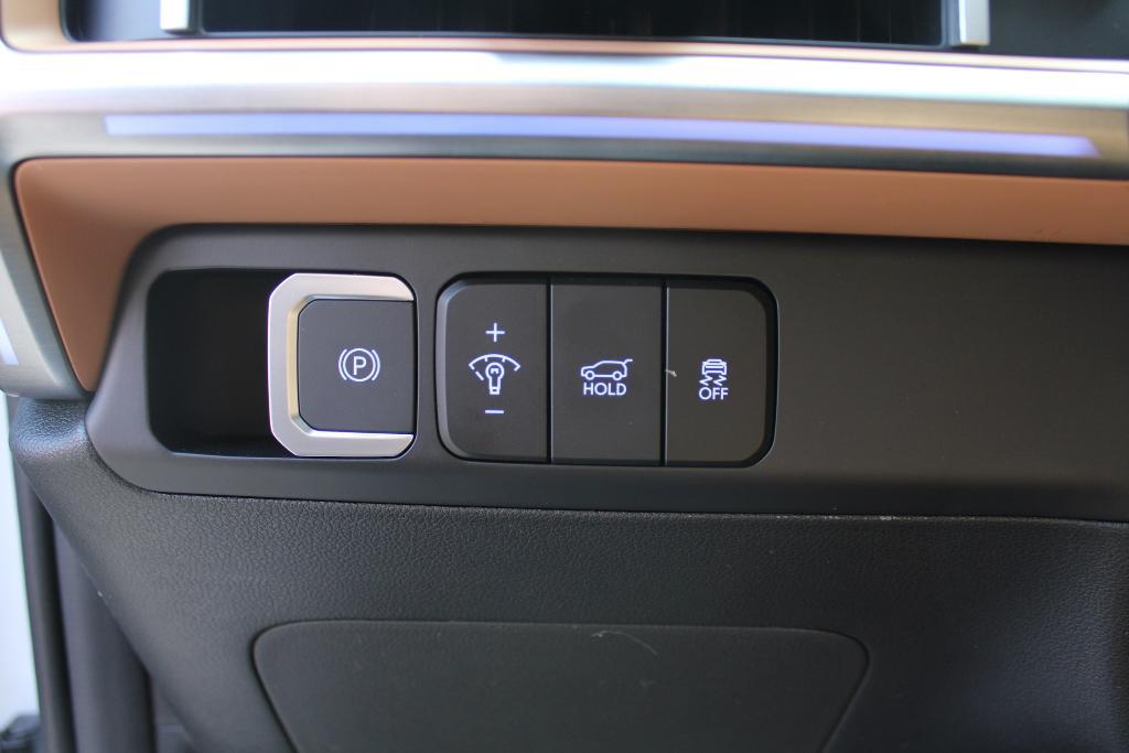new 2026 Hyundai SANTA FE HEV car, priced at $53,988