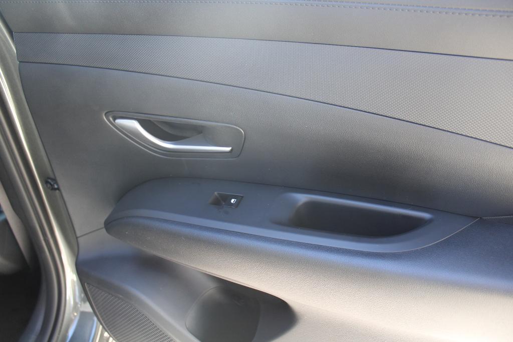 new 2026 Hyundai TUCSON Hybrid car, priced at $34,168