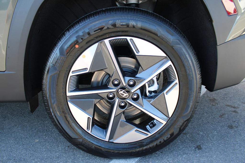 new 2026 Hyundai TUCSON Hybrid car, priced at $34,168