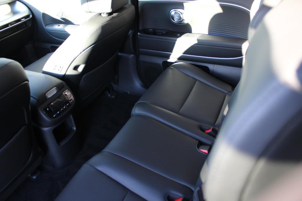 new 2026 Hyundai IONIQ 9 car, priced at $66,789