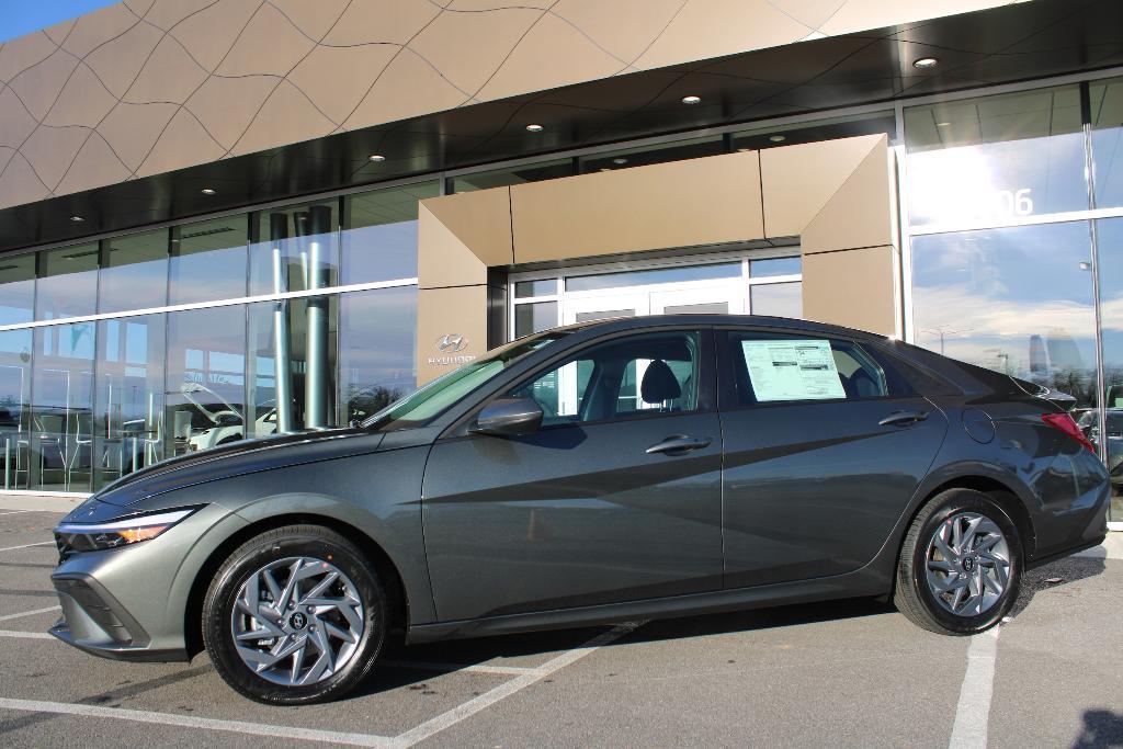 new 2026 Hyundai ELANTRA HEV car, priced at $26,637