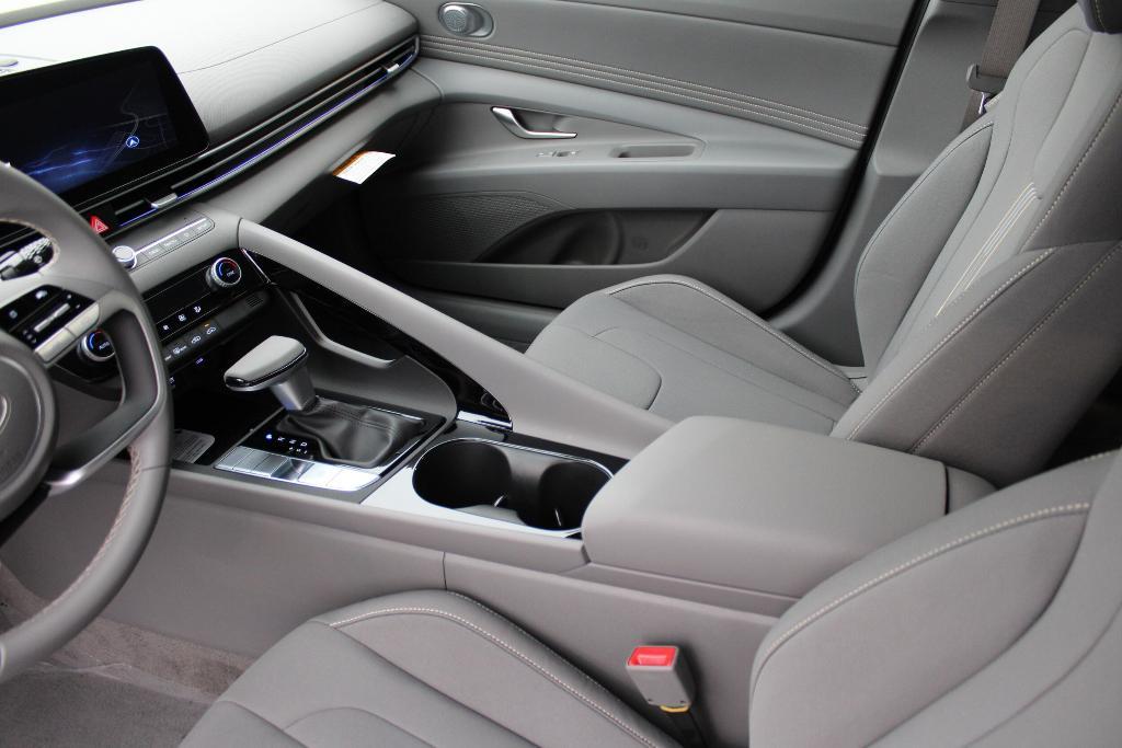 new 2026 Hyundai ELANTRA HEV car, priced at $29,999