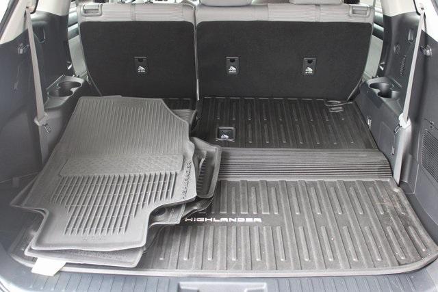 used 2023 Toyota Highlander car, priced at $29,147