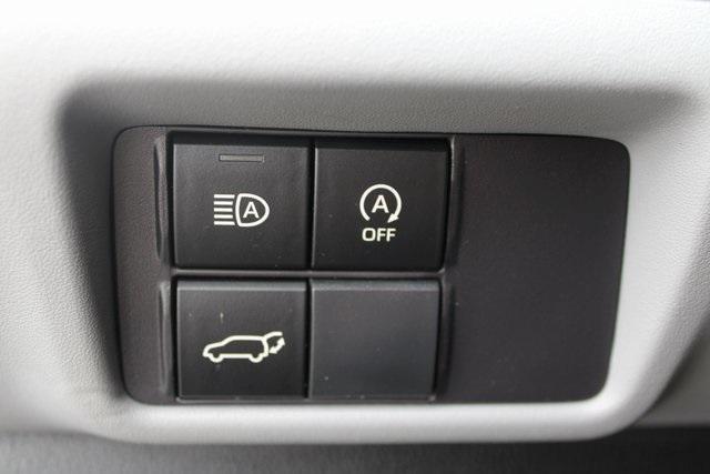 used 2023 Toyota Highlander car, priced at $29,147