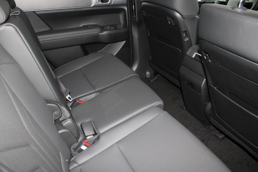new 2026 Hyundai SANTA FE HEV car, priced at $40,647