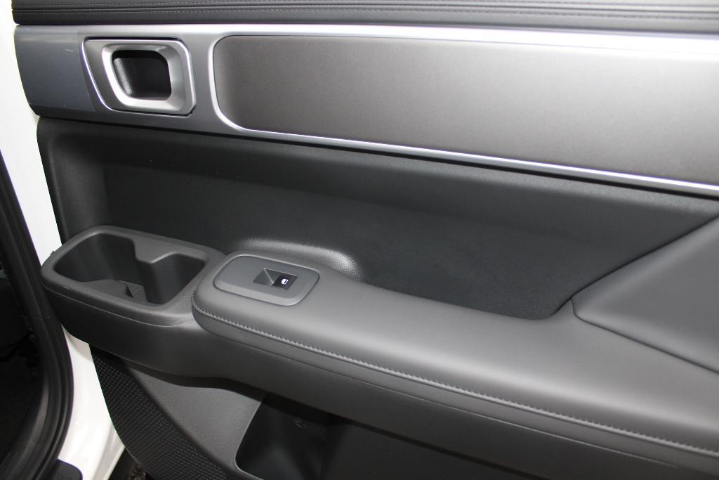 new 2026 Hyundai SANTA FE HEV car, priced at $40,647