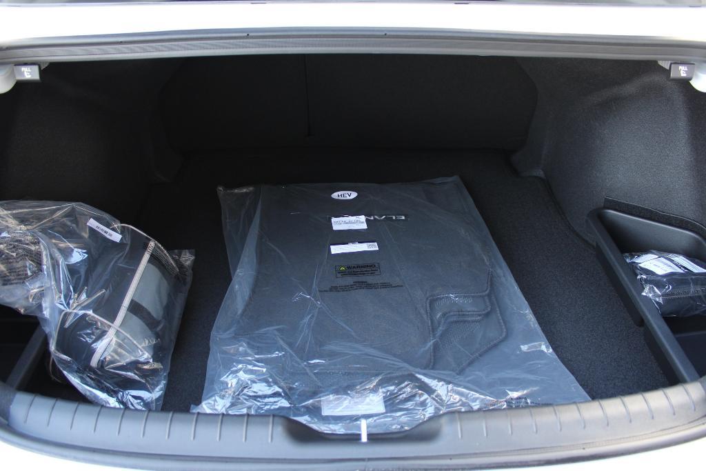 new 2026 Hyundai ELANTRA HEV car, priced at $31,427