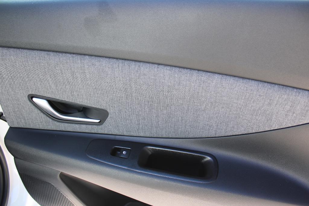 new 2026 Hyundai ELANTRA HEV car, priced at $31,427