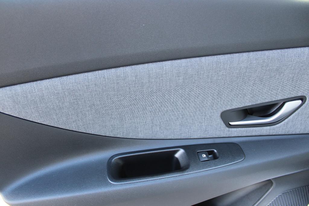 new 2026 Hyundai ELANTRA HEV car, priced at $31,427