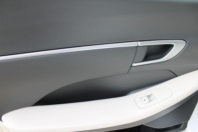 used 2025 Hyundai Sonata Hybrid car, priced at $28,017