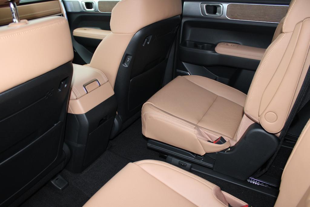 new 2026 Hyundai SANTA FE HEV car, priced at $51,150