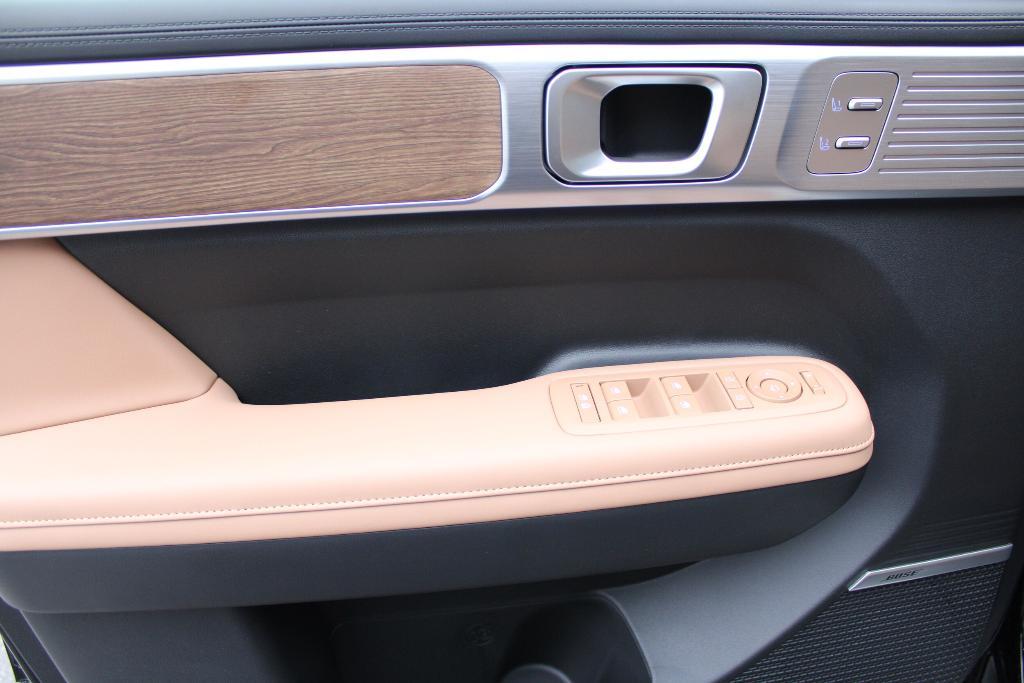 new 2026 Hyundai SANTA FE HEV car, priced at $51,150