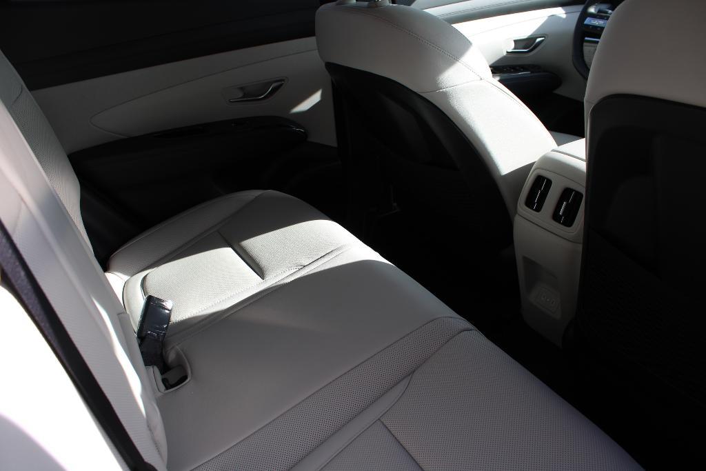 new 2026 Hyundai TUCSON Hybrid car, priced at $42,853