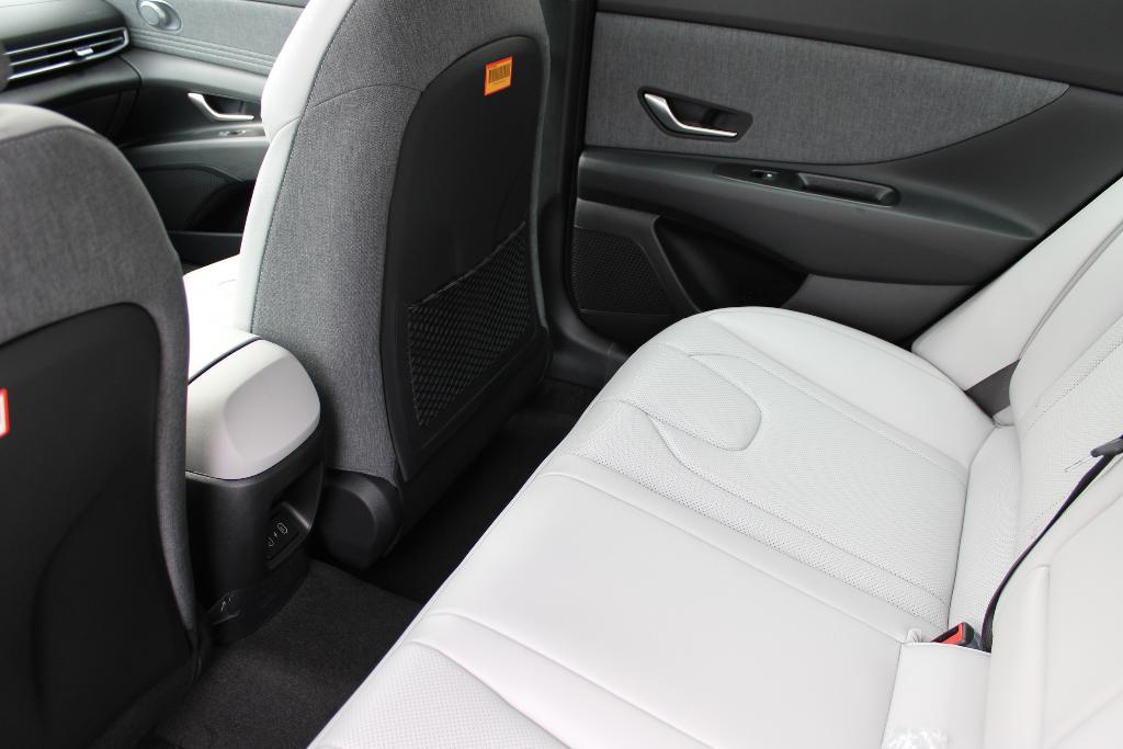 new 2026 Hyundai ELANTRA HEV car, priced at $30,927