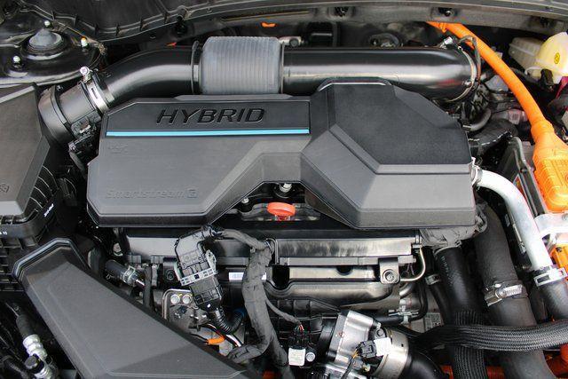 used 2024 Hyundai TUCSON Hybrid car, priced at $32,700