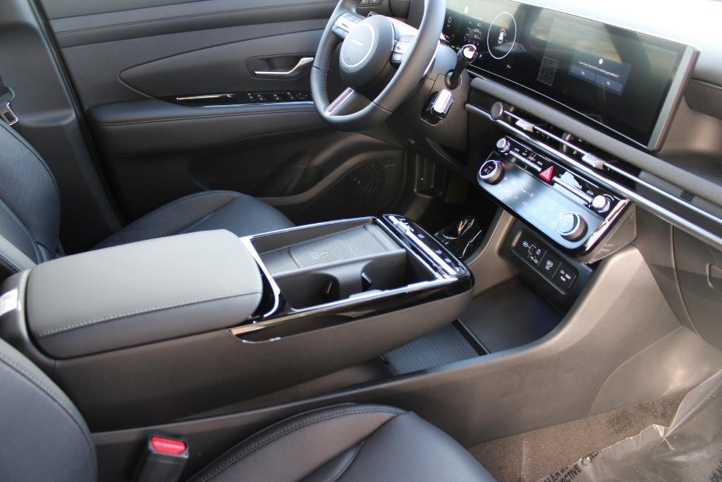 new 2026 Hyundai TUCSON Hybrid car, priced at $42,603