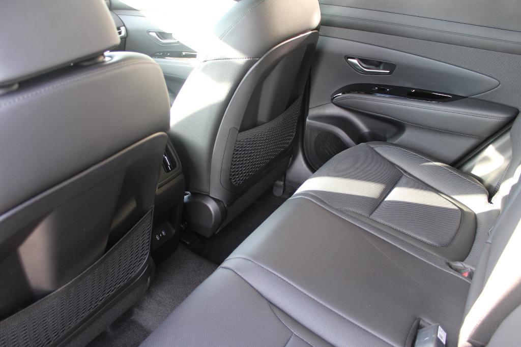 new 2026 Hyundai TUCSON Hybrid car, priced at $42,603