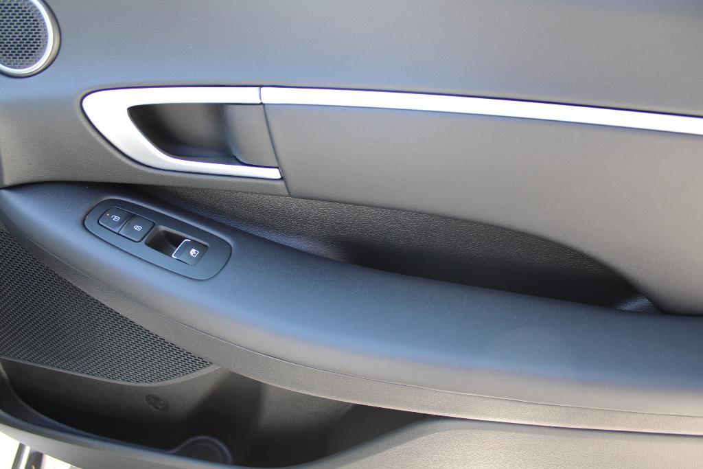new 2026 Hyundai Sonata car, priced at $31,017