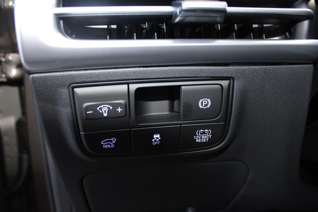 new 2026 Hyundai TUCSON Hybrid car, priced at $34,123